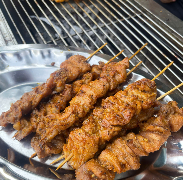 Thịt xiên nướng Hà Nội